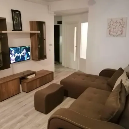 Apartment Rai *